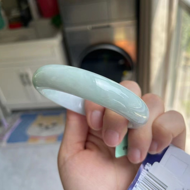 Myanmar Natural Jade , Peace B - Lighting review and price
